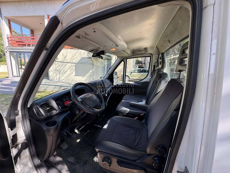 Iveco Daily Šlep služba
