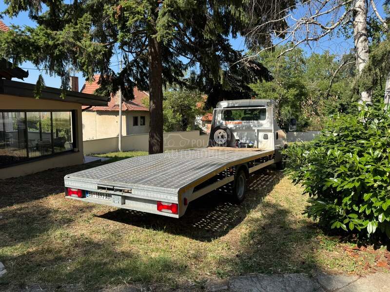 Iveco Daily Šlep služba