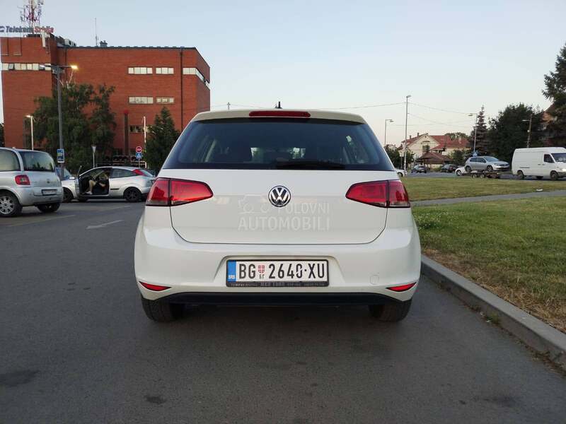 Volkswagen Golf 7 1.2 TSI Bluemotion