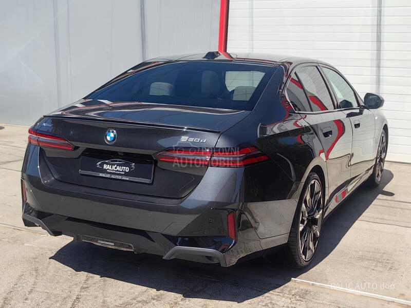 BMW 520 xd/M Pro/Adaptiv/21
