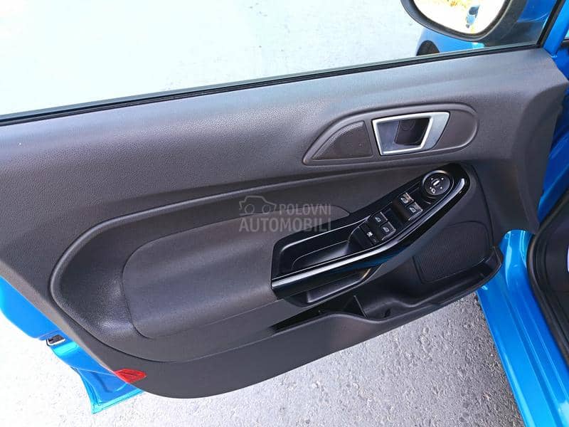 Ford Fiesta 1.0B   TITANIUM