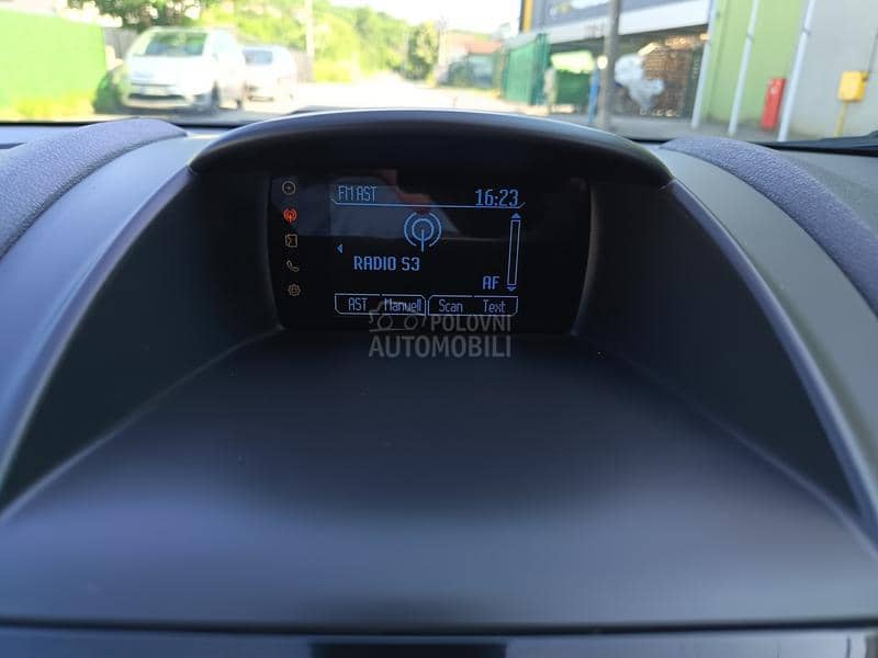 Ford Fiesta 1.0B   TITANIUM