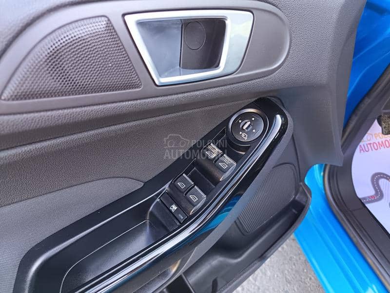 Ford Fiesta 1.0B   TITANIUM