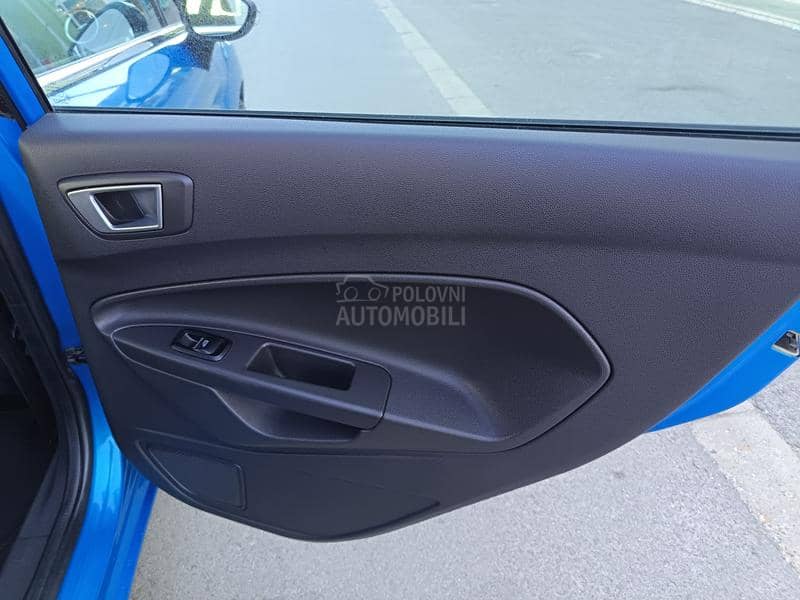 Ford Fiesta 1.0B   TITANIUM