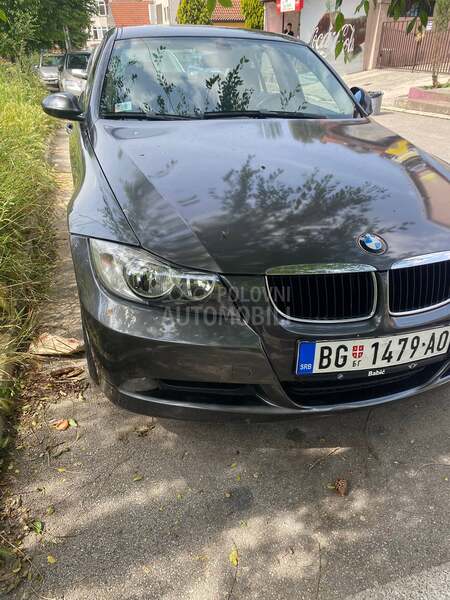 BMW 320 