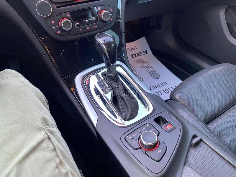 Opel Insignia 