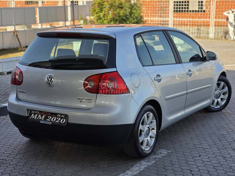 Volkswagen Golf 5 2.0 TDI BKD 4X4