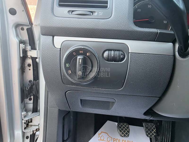 Volkswagen Golf 5 2.0 TDI BKD 4X4