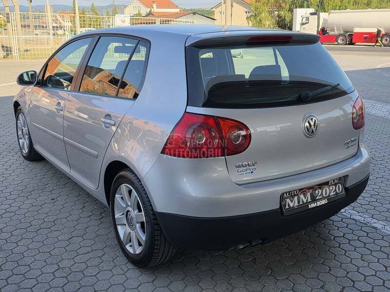 Volkswagen Golf 5 2.0 TDI BKD 4X4