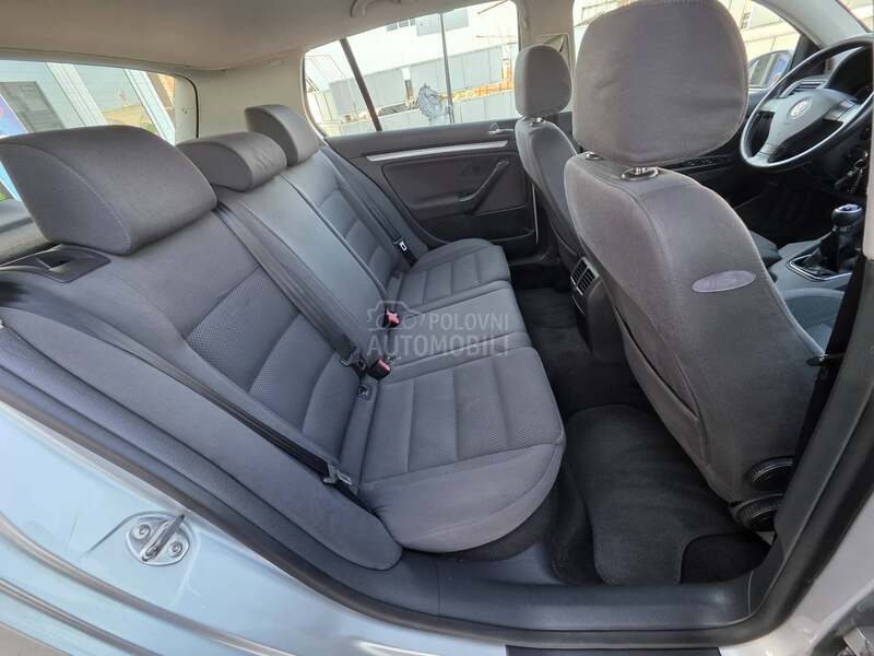 Volkswagen Golf 5 2.0 TDI BKD 4X4