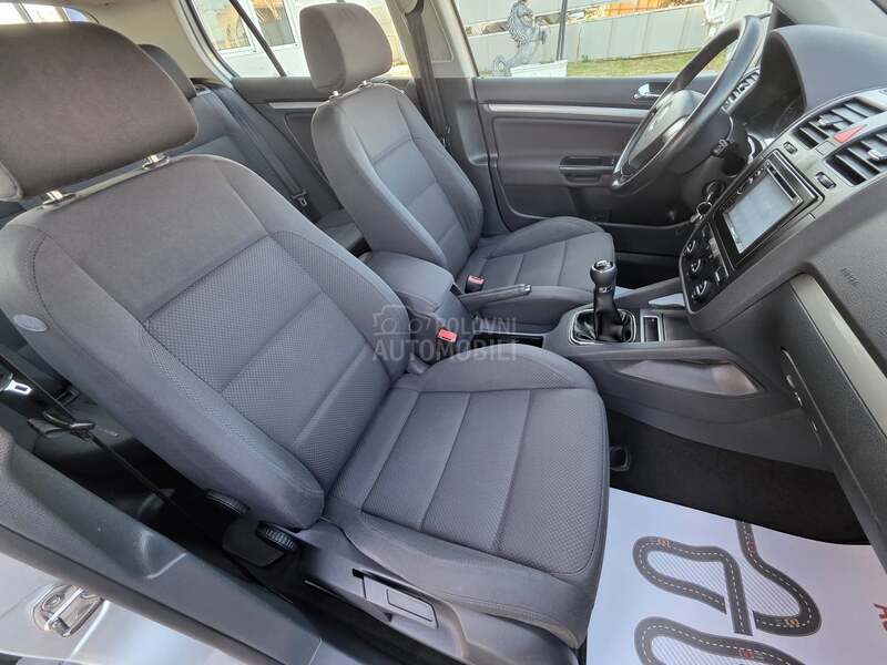 Volkswagen Golf 5 2.0 TDI BKD 4X4