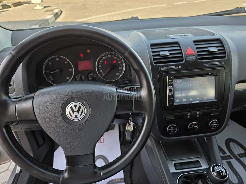 Volkswagen Golf 5 2.0 TDI BKD 4X4