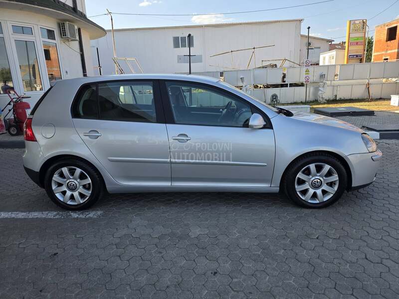 Volkswagen Golf 5 2.0 TDI BKD 4X4