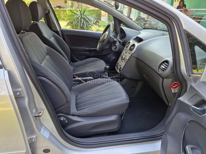 Opel Corsa D 1.3 mjet