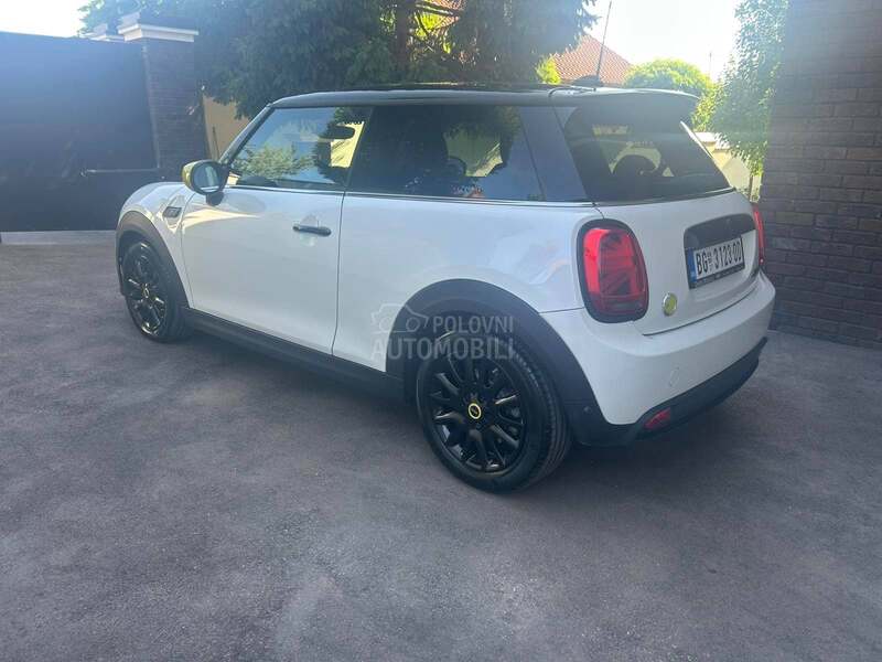 MINI Cooper SE