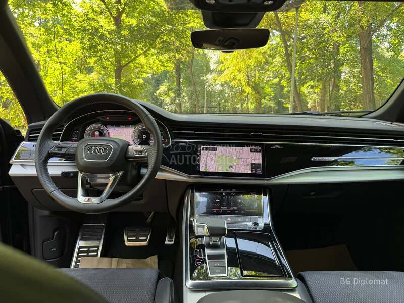 Audi Q8 RS/Black/55TFSIe