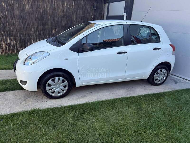 Toyota Yaris K L I M A