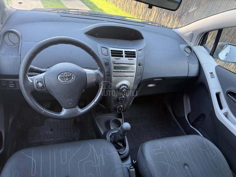 Toyota Yaris K L I M A