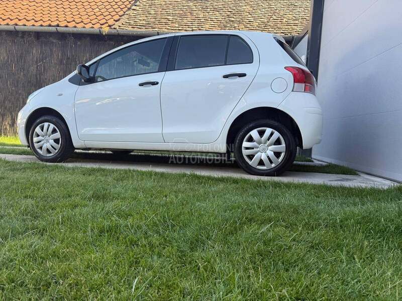 Toyota Yaris K L I M A