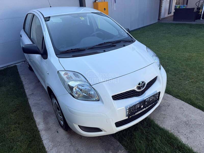 Toyota Yaris K L I M A