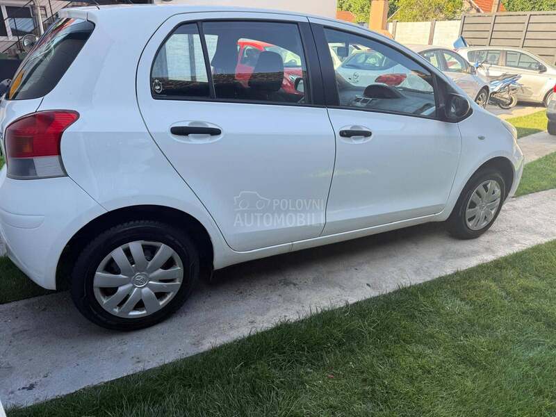 Toyota Yaris K L I M A