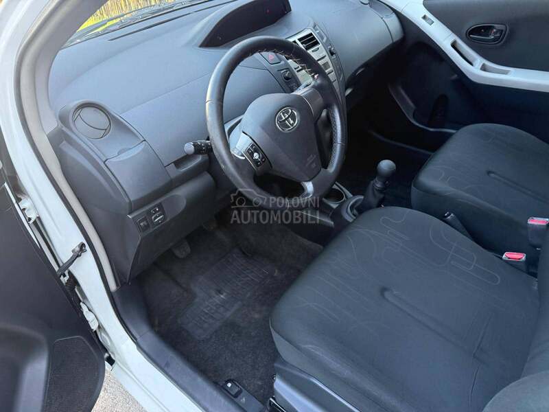 Toyota Yaris K L I M A