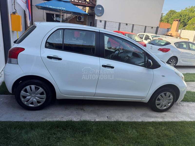 Toyota Yaris K L I M A