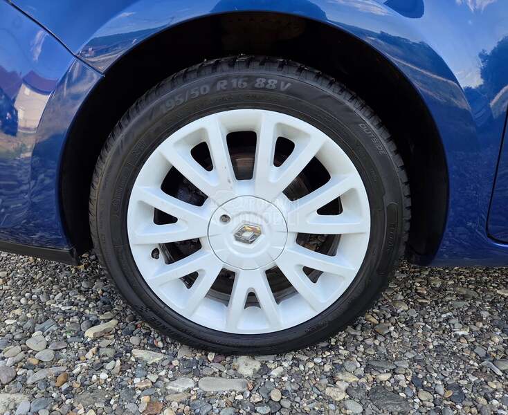 Renault Clio 1.2 16v CH NOV
