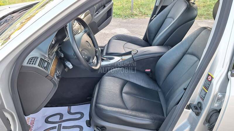 Mercedes Benz E 220 AVANTGARDE