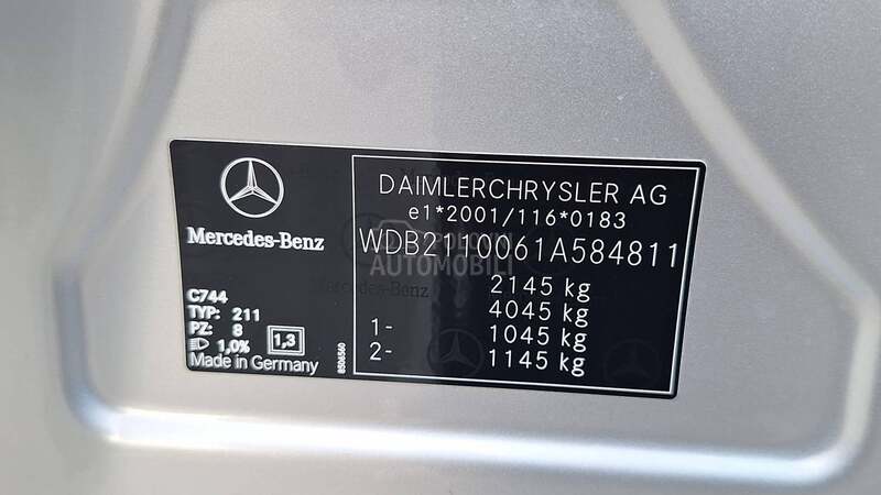 Mercedes Benz E 220 AVANTGARDE