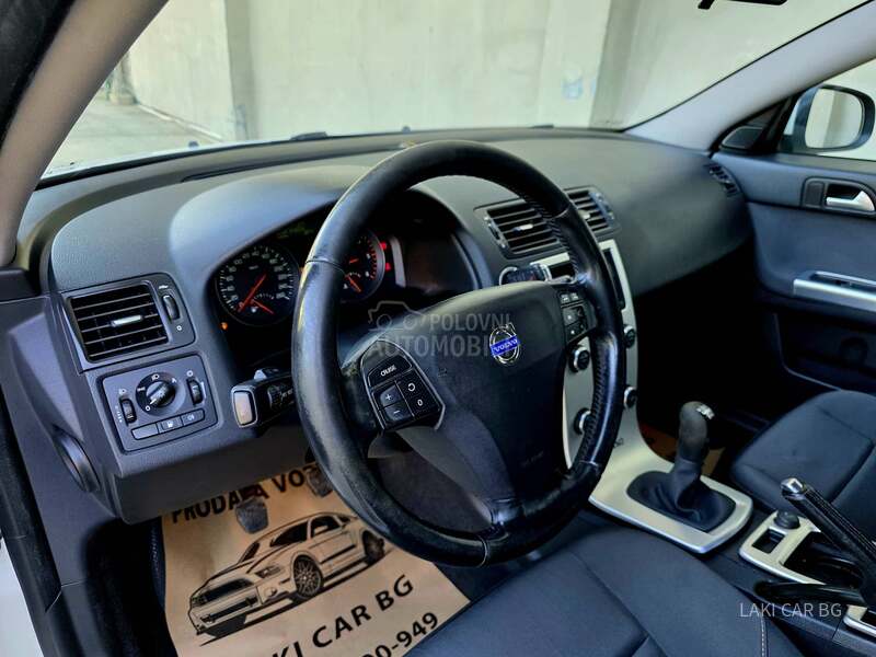 Volvo V50 resty 1.6 d2