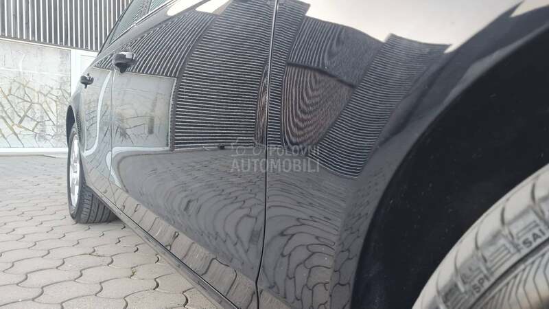 Audi A4 214000k.m