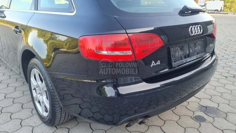 Audi A4 214000k.m