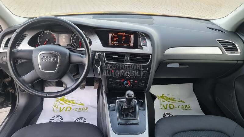 Audi A4 214000k.m