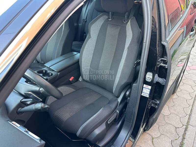 Peugeot 3008 1.5 Bluehdi