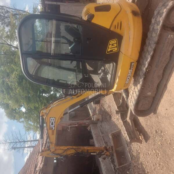 jcb mini bager 3.500