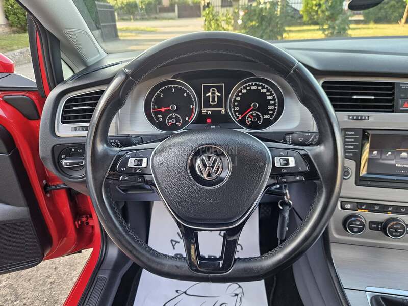 Volkswagen Golf 7 1.6 TDI IDEAL