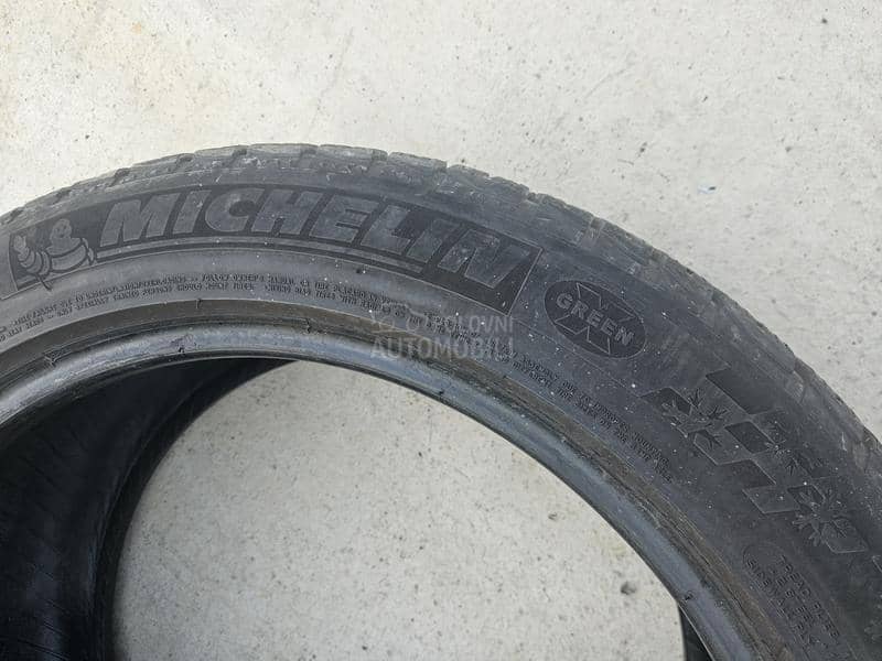 Michelin 255/45 R19 Zimska
