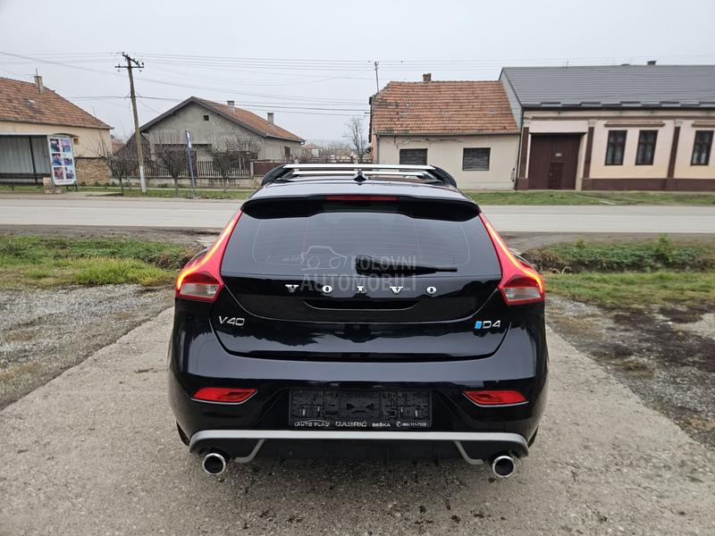 Volvo V40 D4 R DESIGN