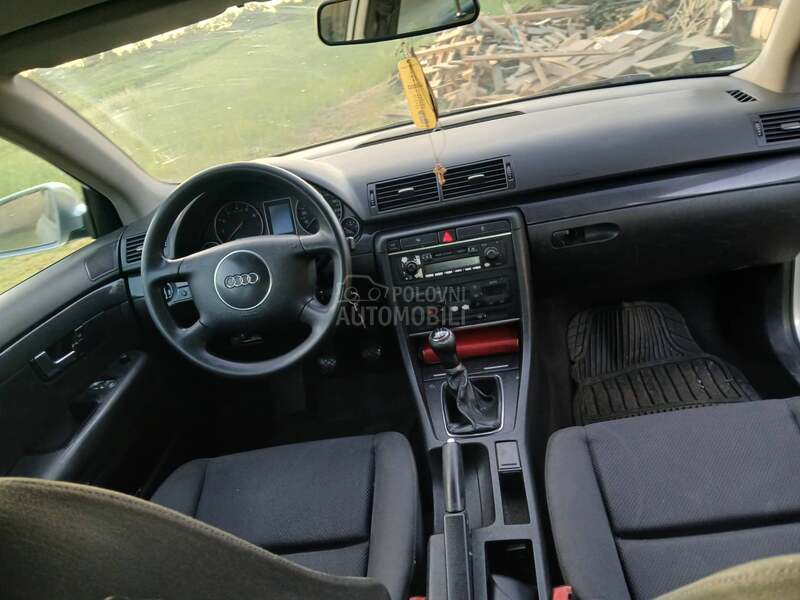 Audi A4 1.6