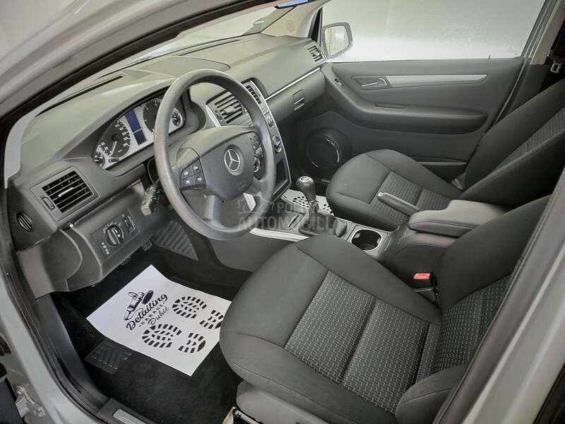 Mercedes Benz B 180 2.0 Restailing