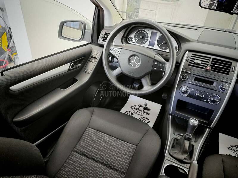 Mercedes Benz B 180 2.0 Restailing