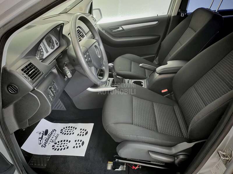 Mercedes Benz B 180 2.0 Restailing