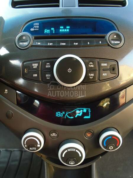 Chevrolet Spark 1.2 ful GLANC NOVO