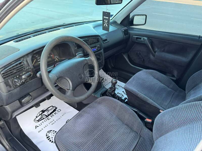 Volkswagen Golf 3 
