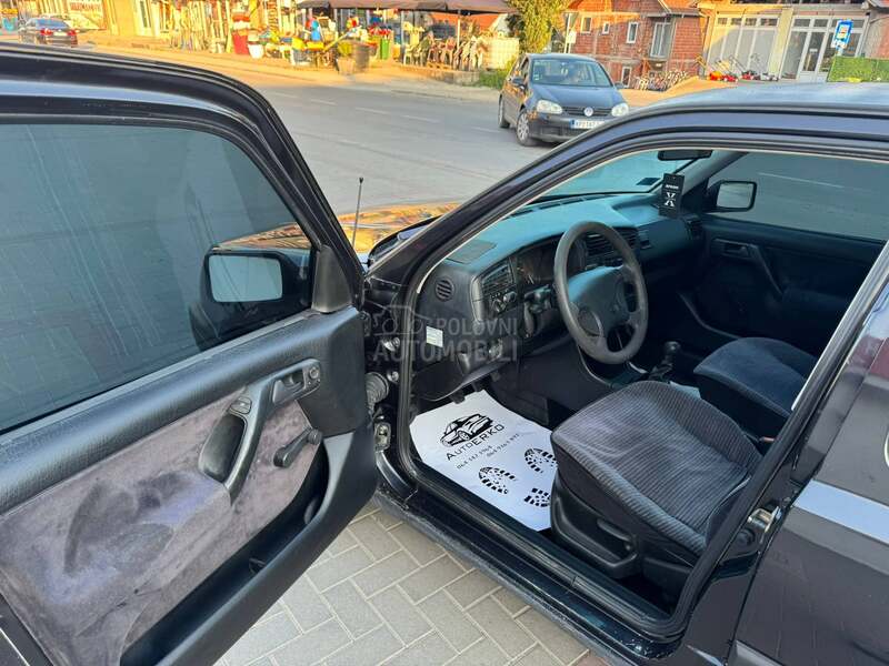 Volkswagen Golf 3 