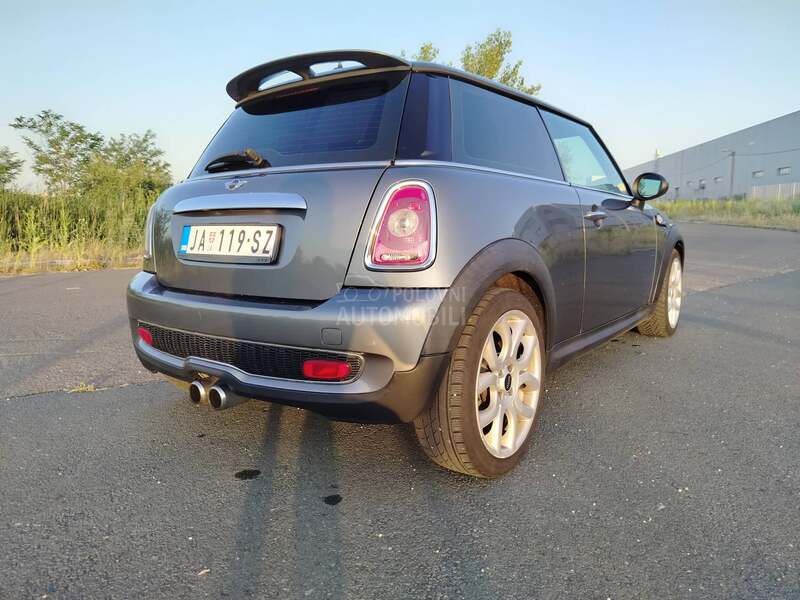 MINI Cooper S 