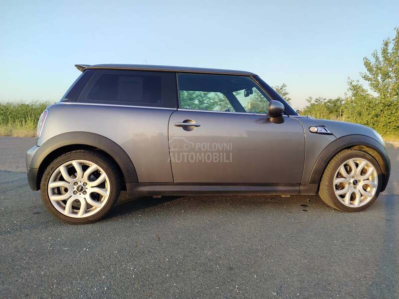 MINI Cooper S 