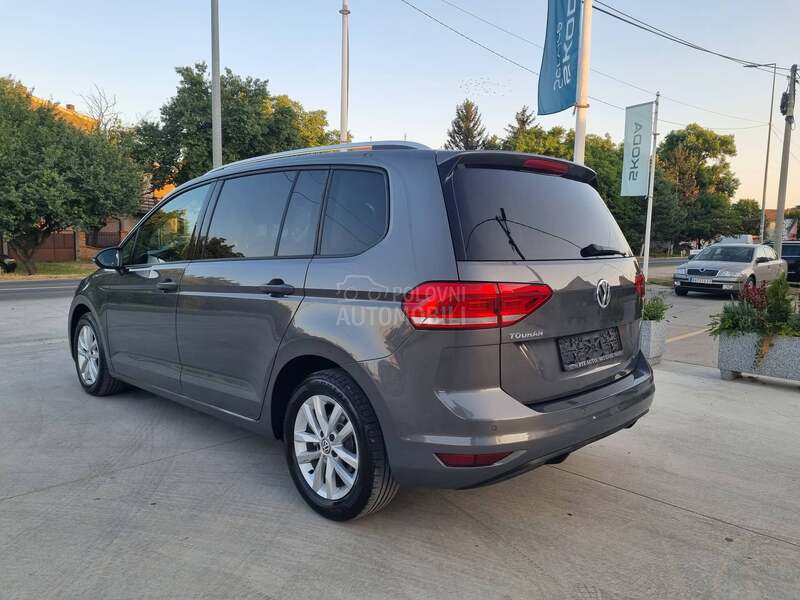 Volkswagen Touran 1.6 TDI DSG