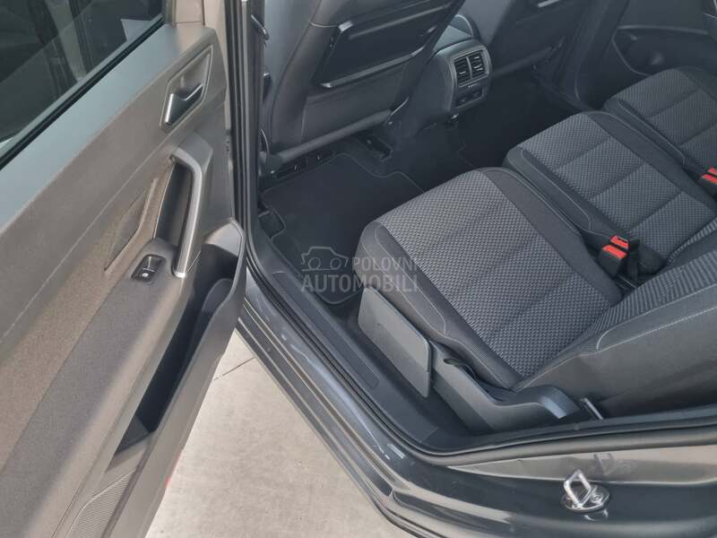Volkswagen Touran 1.6 TDI DSG